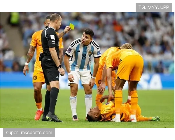 禁赛规则：黄牌积累与红牌判定及停赛时限要点