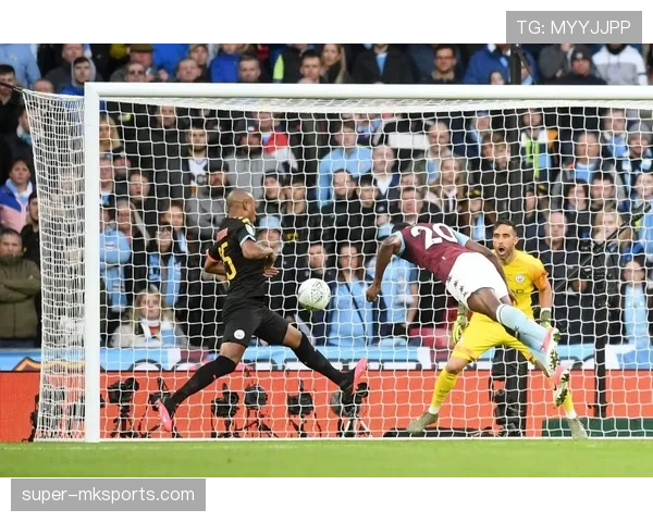 尤文图斯防守稳固但进攻乏力，难以扩大领先优势